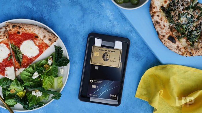 The Best Credit Cards for Restaurants and Takeout in June 2026