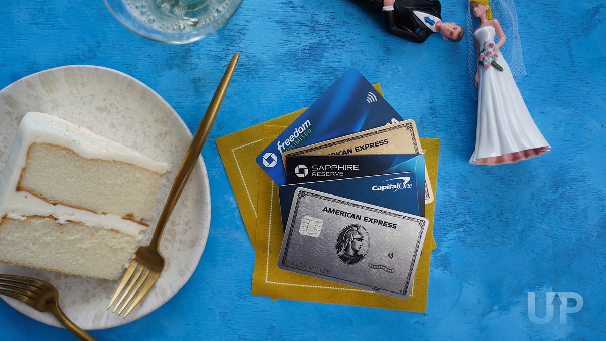 The 8 Best Credit Cards for Weddings and Honeymoons [2024]