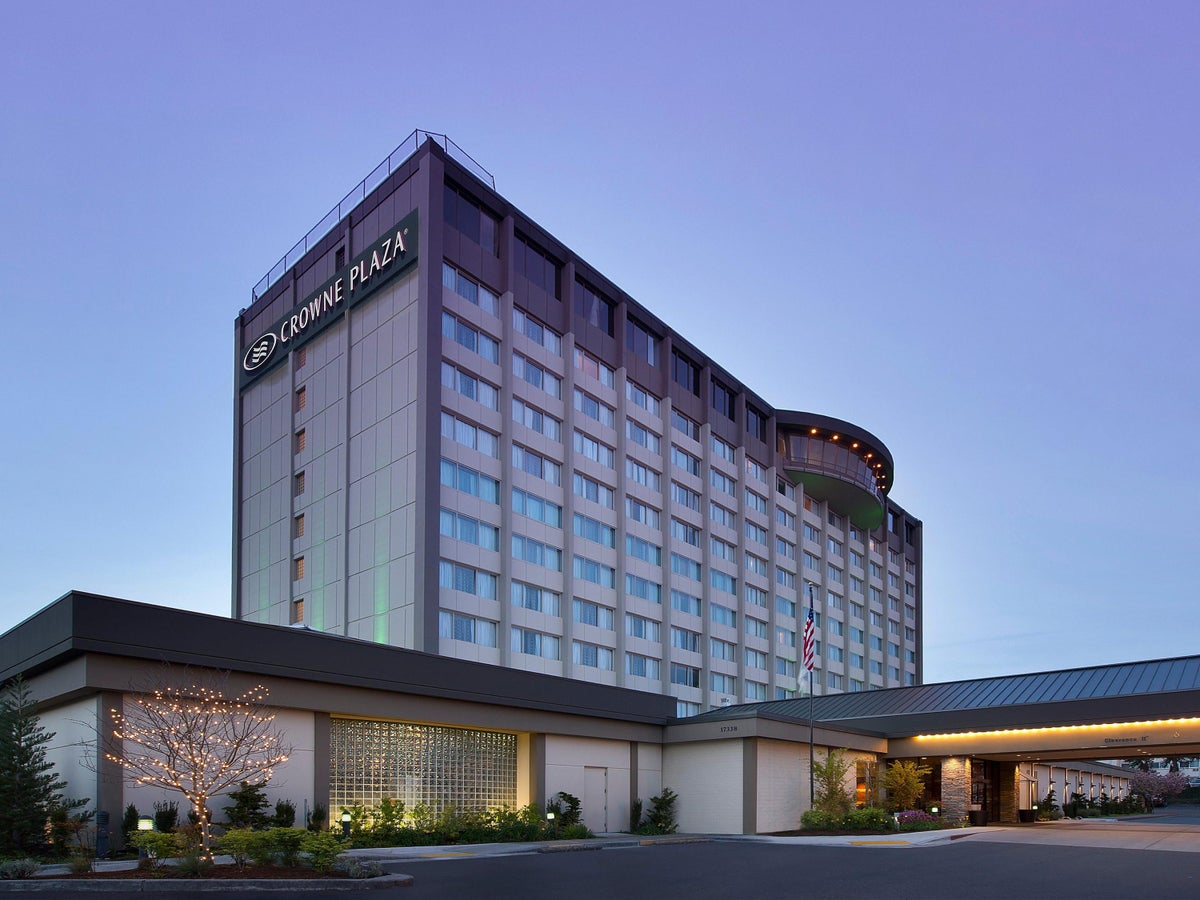 Crowne Plaza Seattle Airport