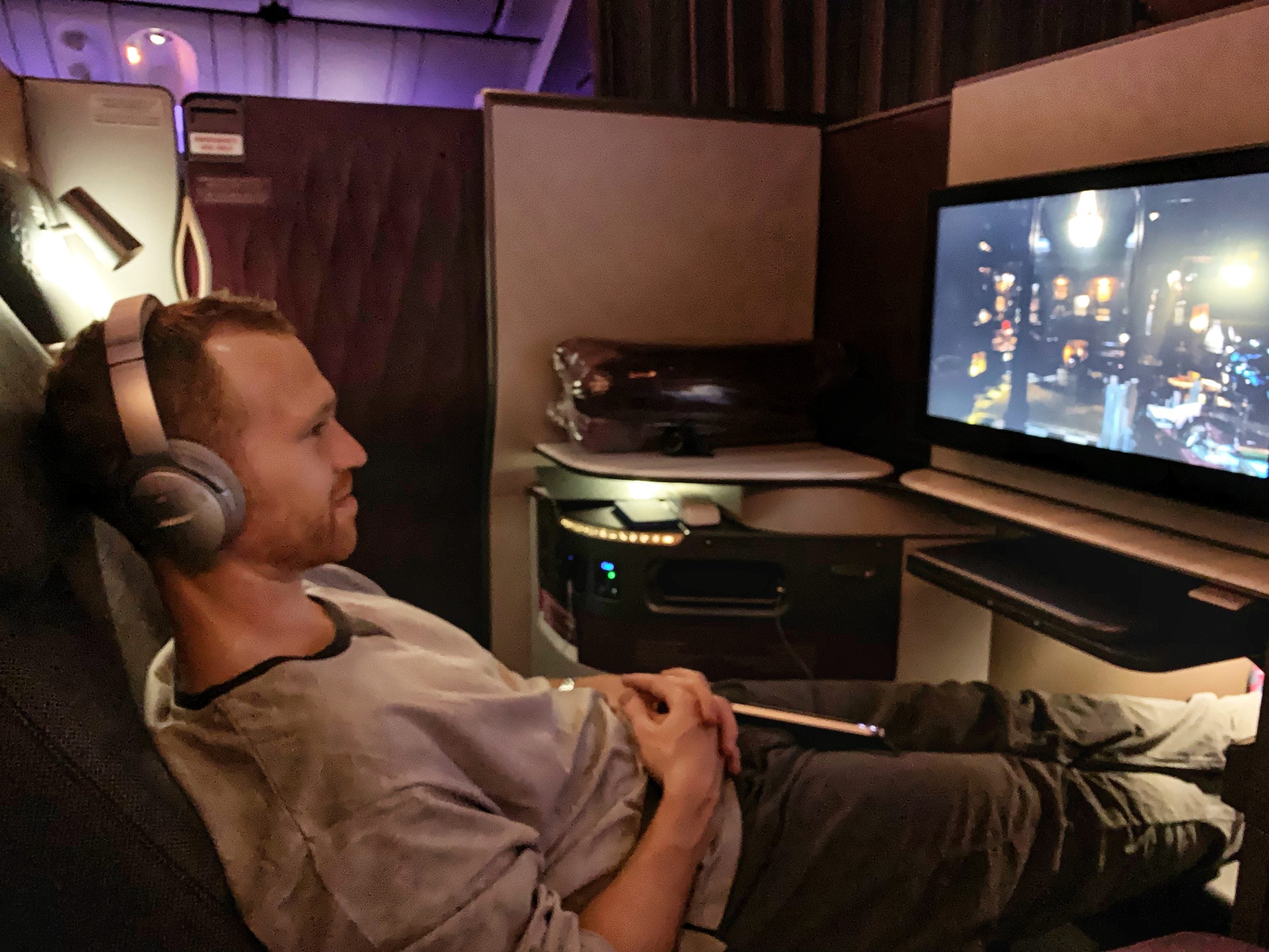 Qatar QSuites, 777, Alex Miller of Upgraded Points, Inflight Entertainment Qatar QSuites, 777, Alex Miller of Upgraded Points, Inflight Entertainment