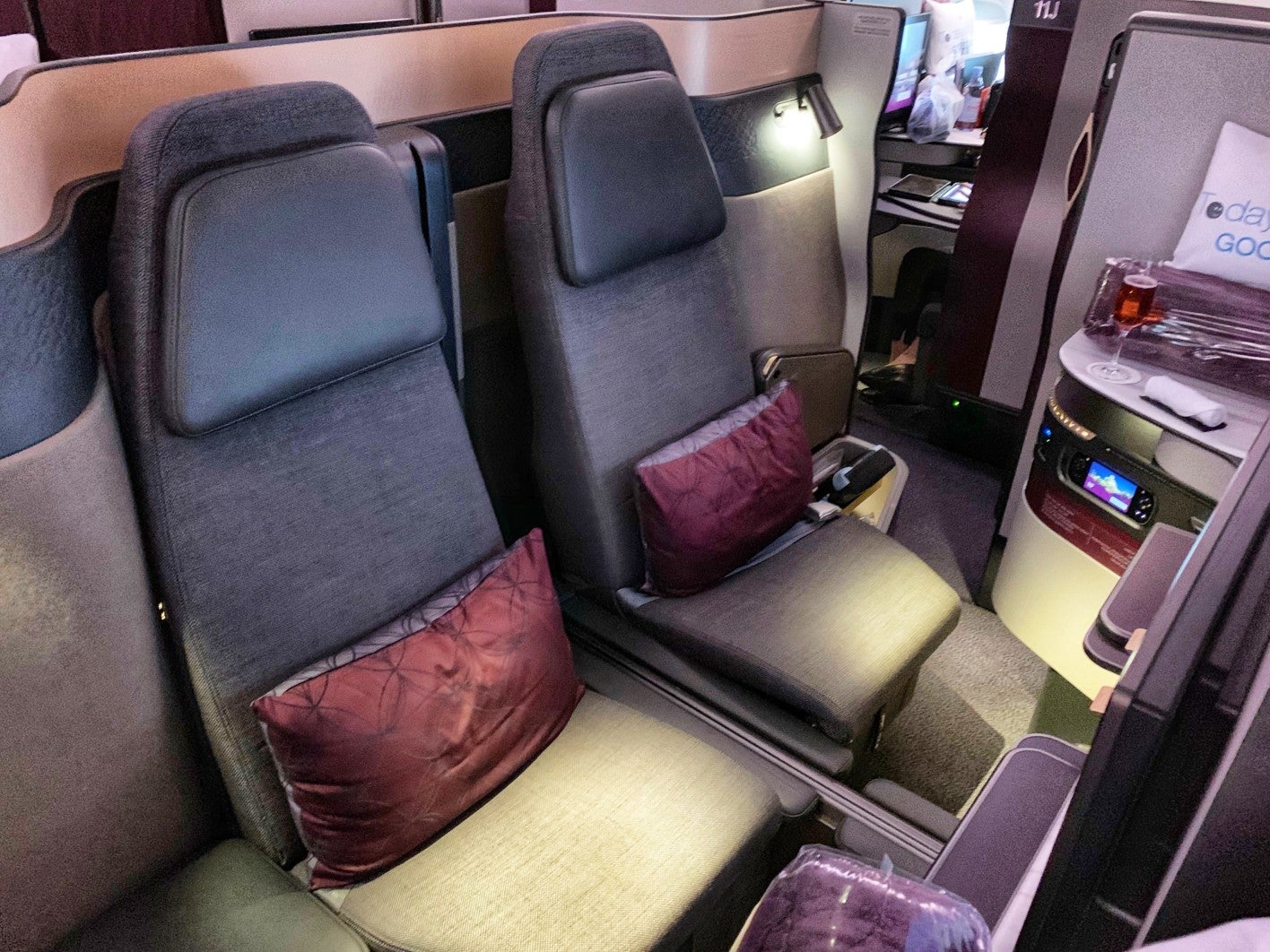 The 25 Best International Business Class Airlines In The World 2023   Qatar QSuites 777 Honeymoon Suite 708x531@2x 