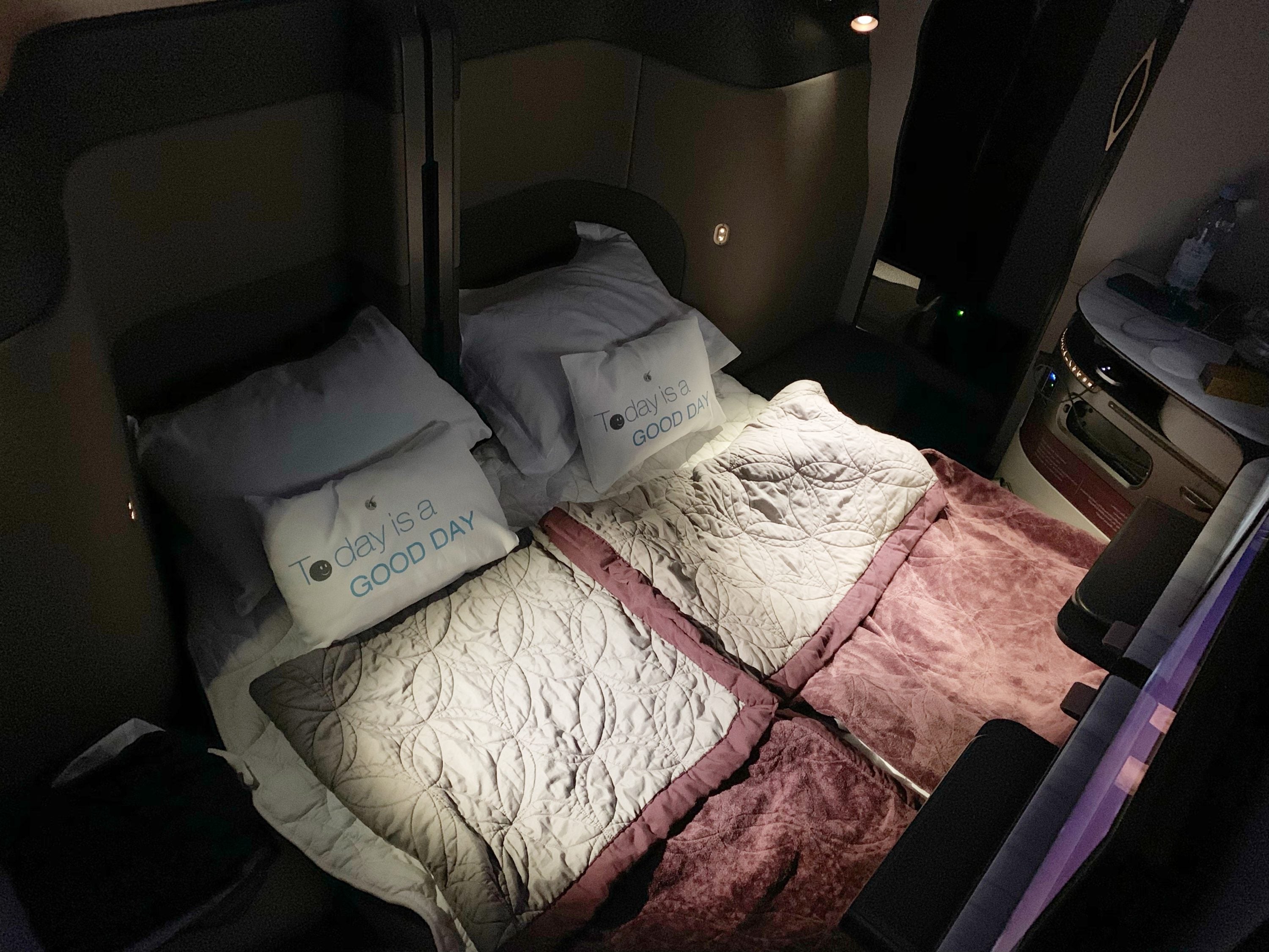 Qatar QSuites, 777, Turndown Service with Lie-flat bed