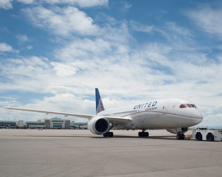 United 787 United 787