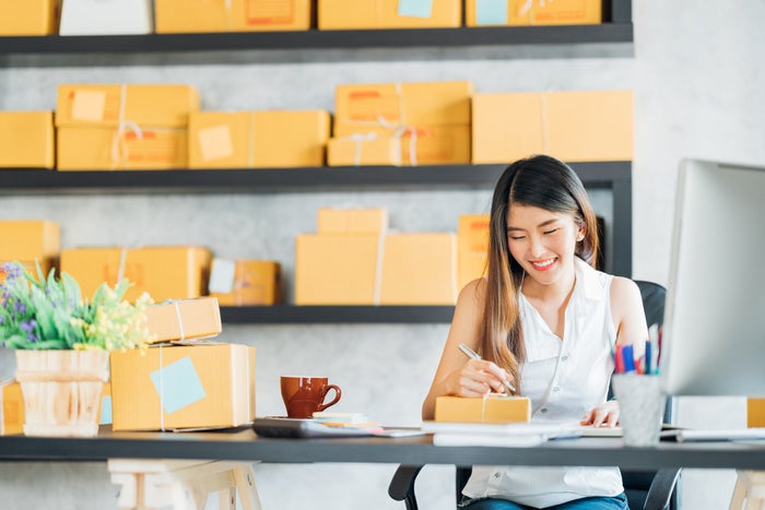 The Best Business Cards for Shipping Purchases in June 2026 [FedEx, UPS etc]