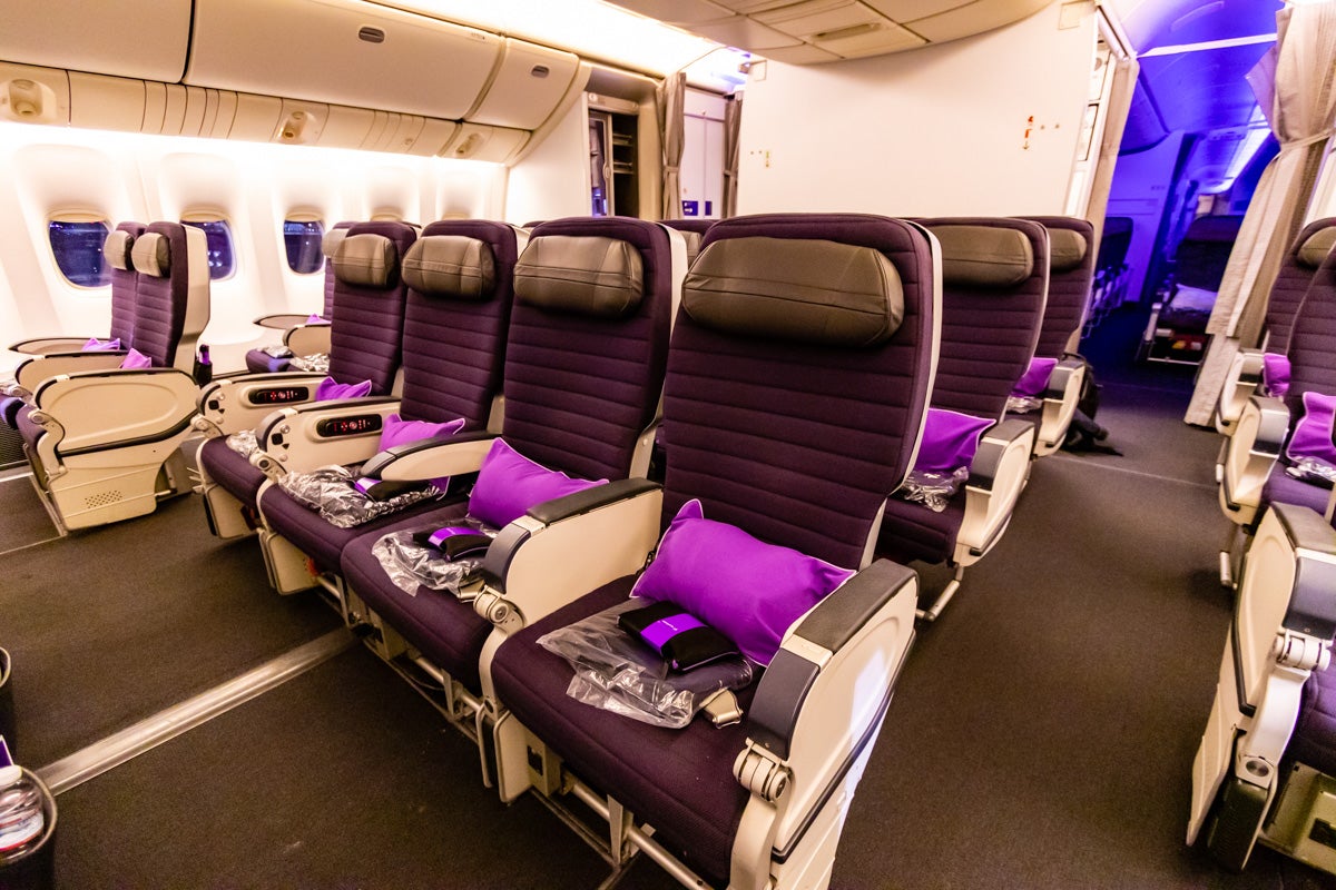 Virgin Australia Boeing 777 Premium Economy [LAX > SYD]