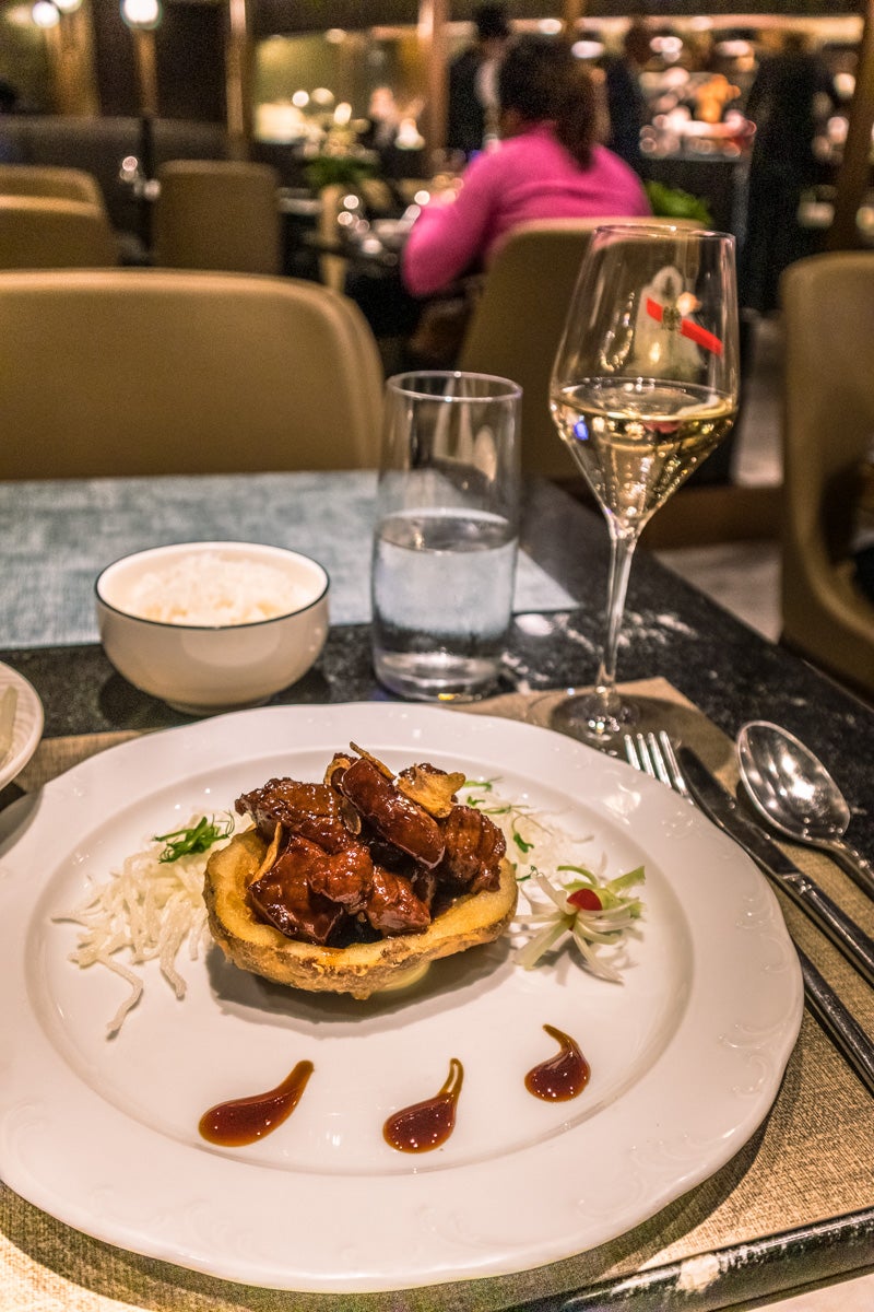 Plaza Premium First Lounge Hong Kong - Primo Dining - Angus Beef