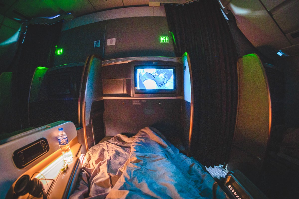 Singapore Airlines Airbus A350 Business Class - Bed Point of Vie