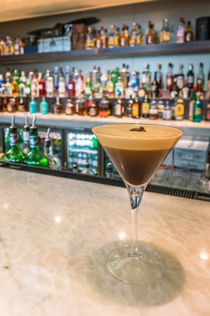 American Express Centurion Lounge Hong Kong – Espresso Martini C American Express Centurion Lounge Hong Kong - Espresso Martini C