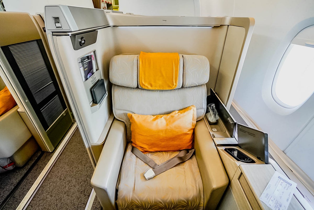 Asiana Airlines A380 First Class Seat 2A - Cherag Dubash