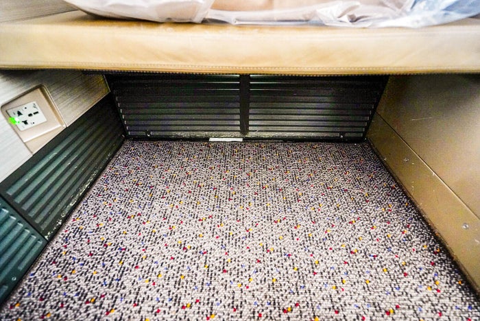 Asiana Airlines A380 First Class Storage - Cherag Dubash