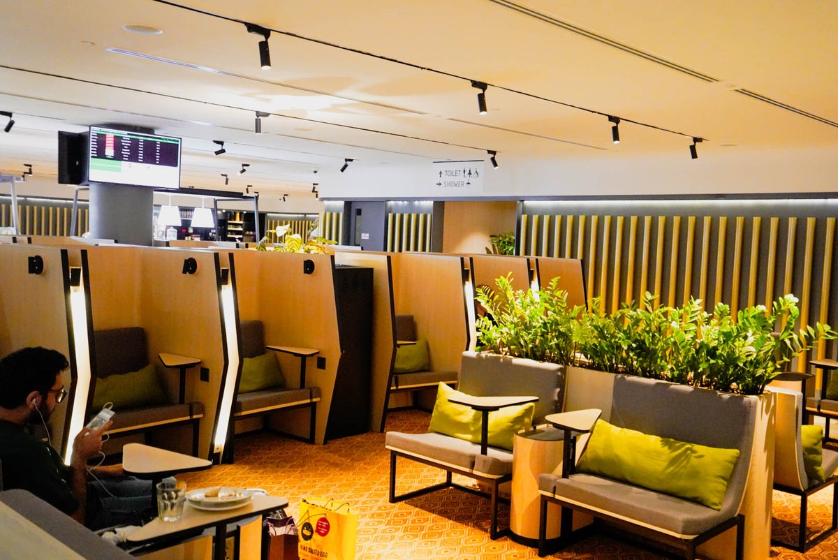 Blossom Lounge Seating Stalls Changi Airport T4 - Cherag Dubash