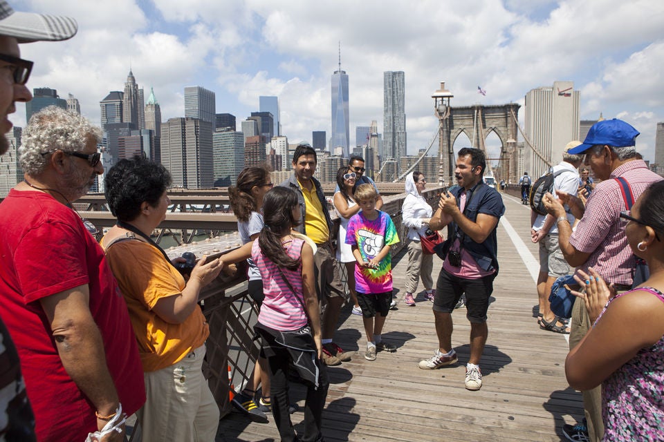 Brooklyn Bridge and Dumbo Walking Tour in NYC