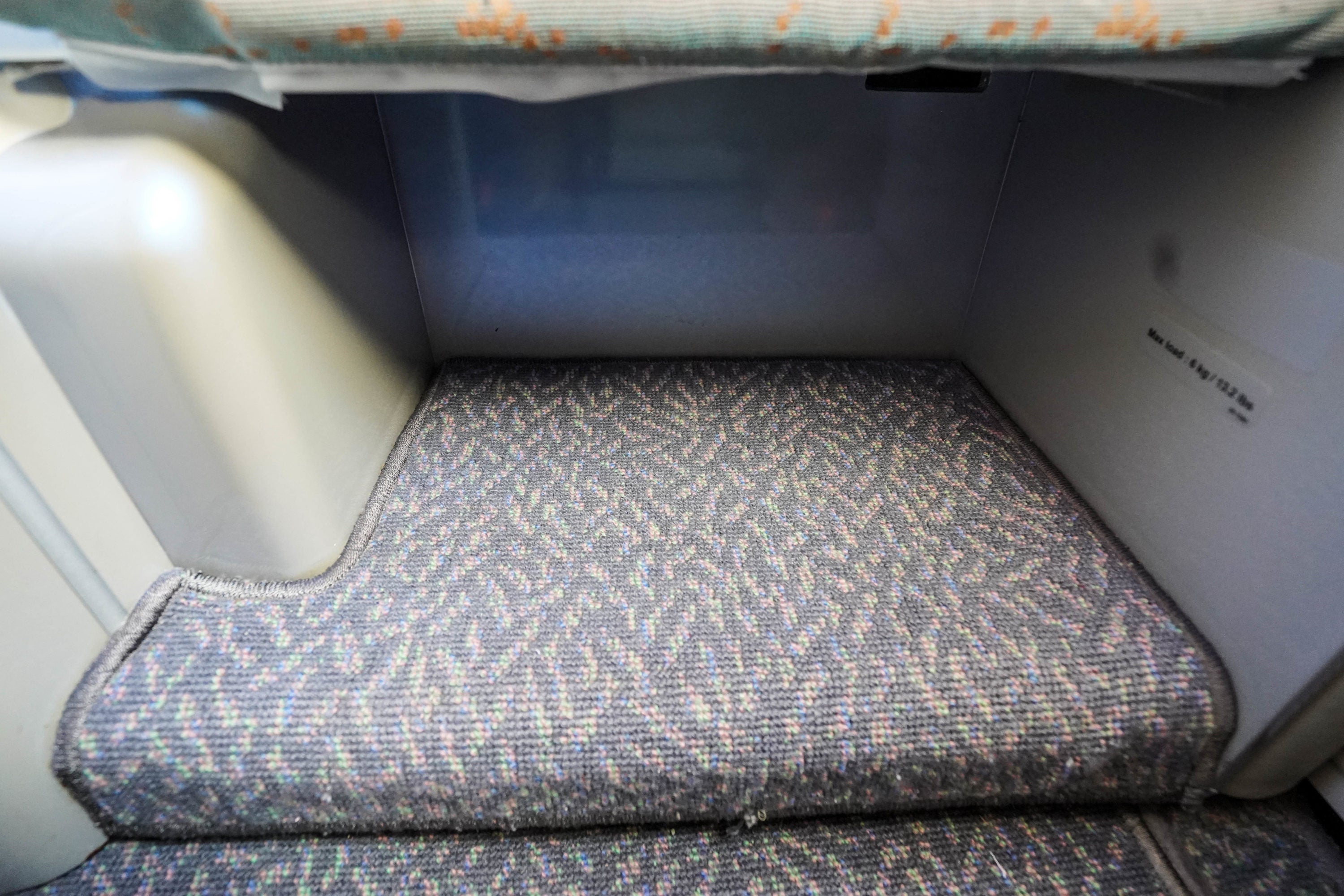 Emirates A380 Business Class Storage