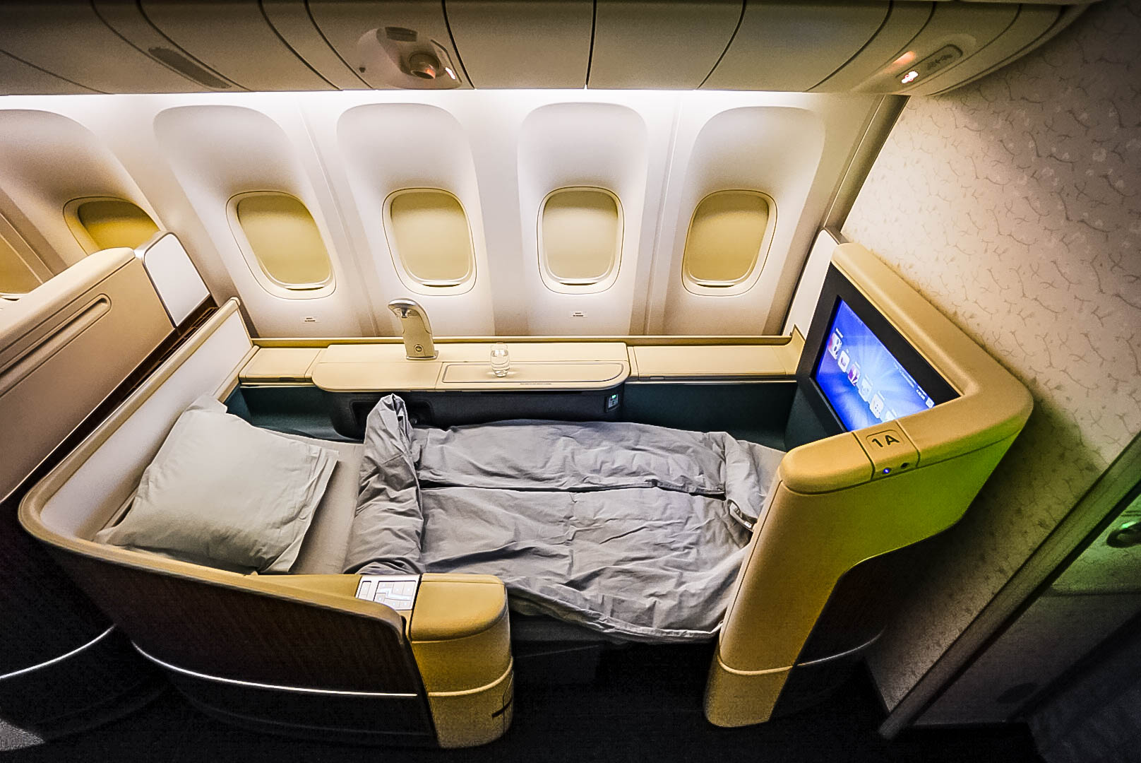 korean airlines first class