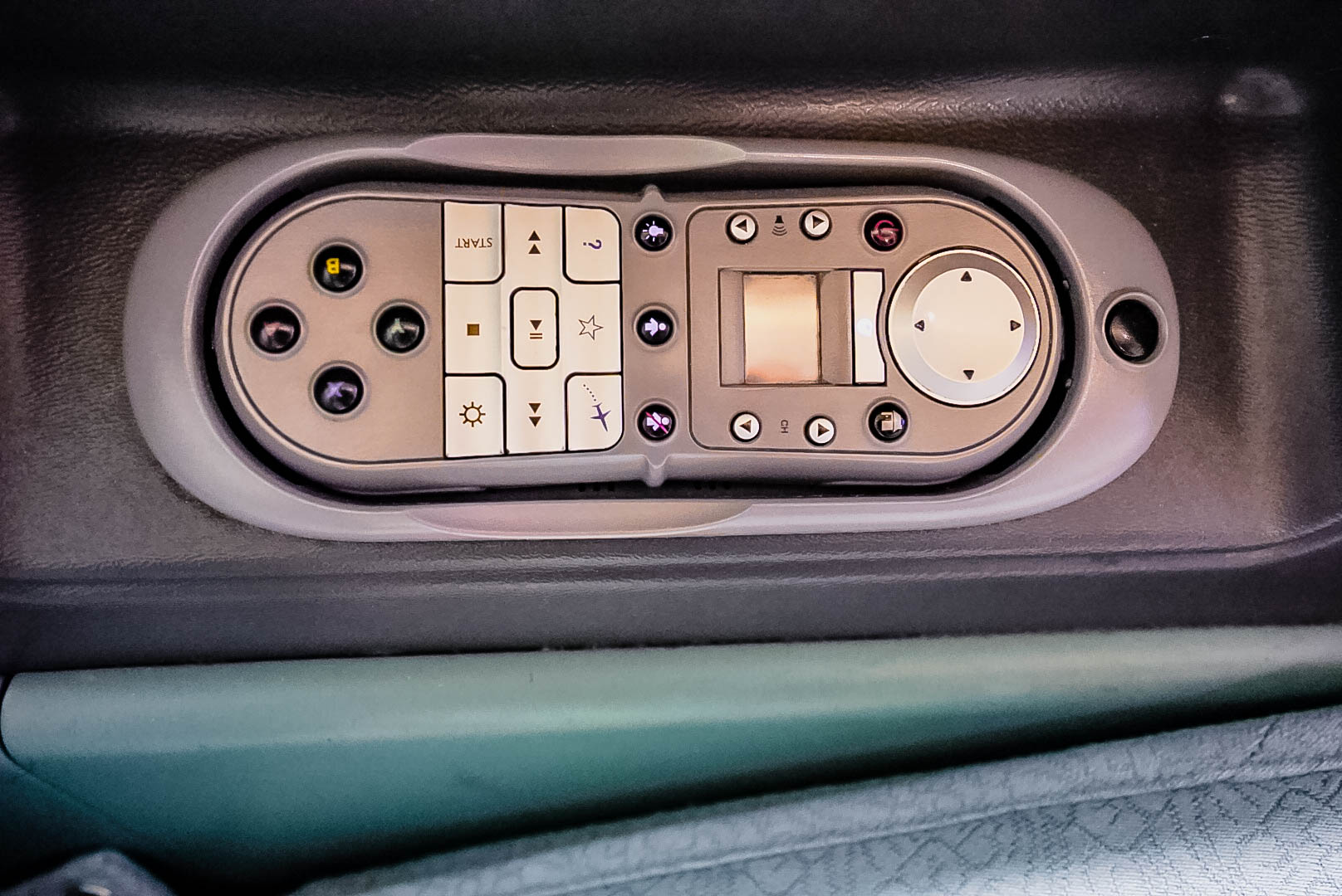 Korean Air Boeing 777 First Class Remote Control - Cherag Dubash