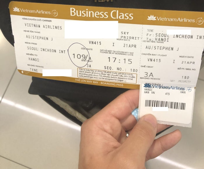 Vietnam Airlines business class boarding pass