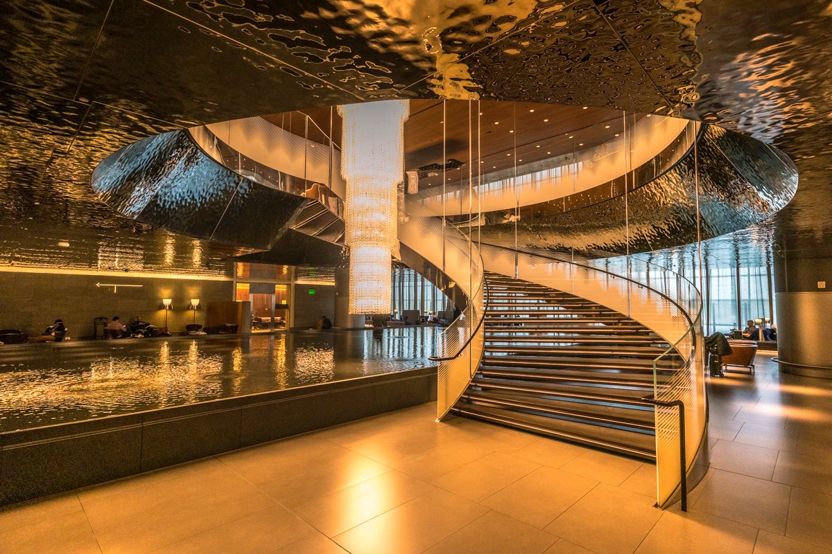 Qatar Airways Al Mourjan Lounge - Stairs to Buffet