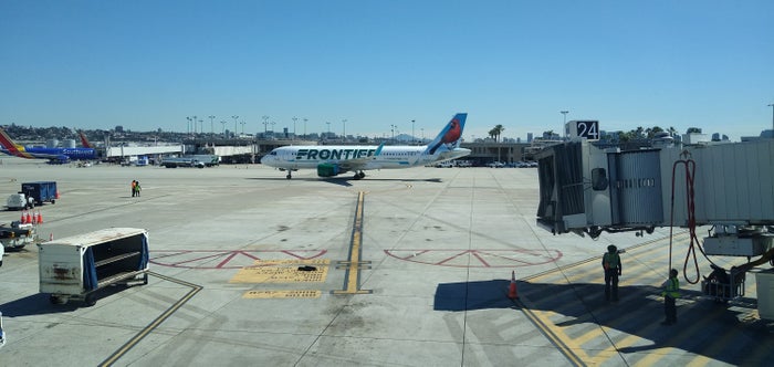 Frontier Launches Service Between Orlando and St. Maarten