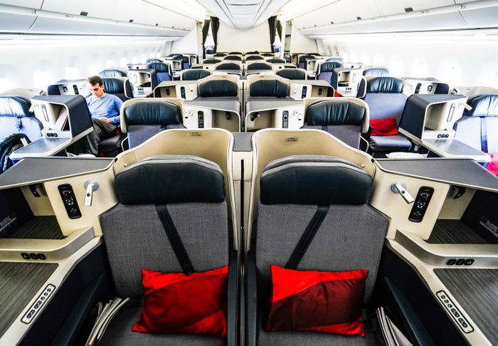 Hainan Airlines Airbus A350 Business Class Review (Beijing to Boston)