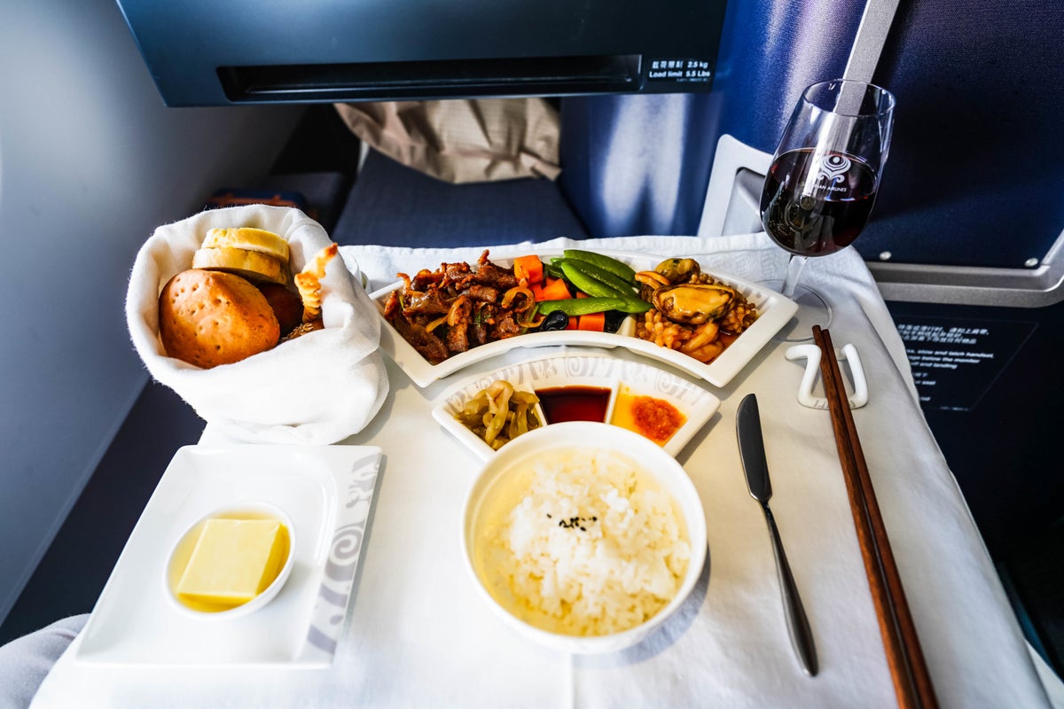 Hainan Airlines A350 Business Class Lunch - Cherag Dubash