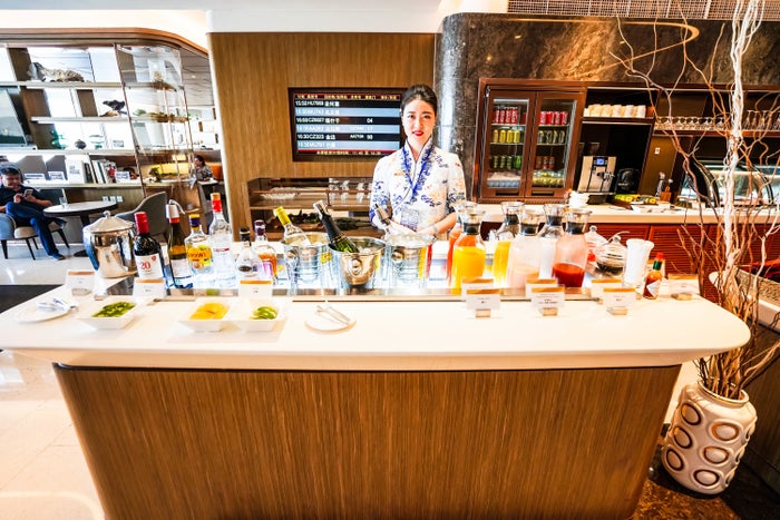 Hainan Airlines HNA Club Bar - Cherag Dubash