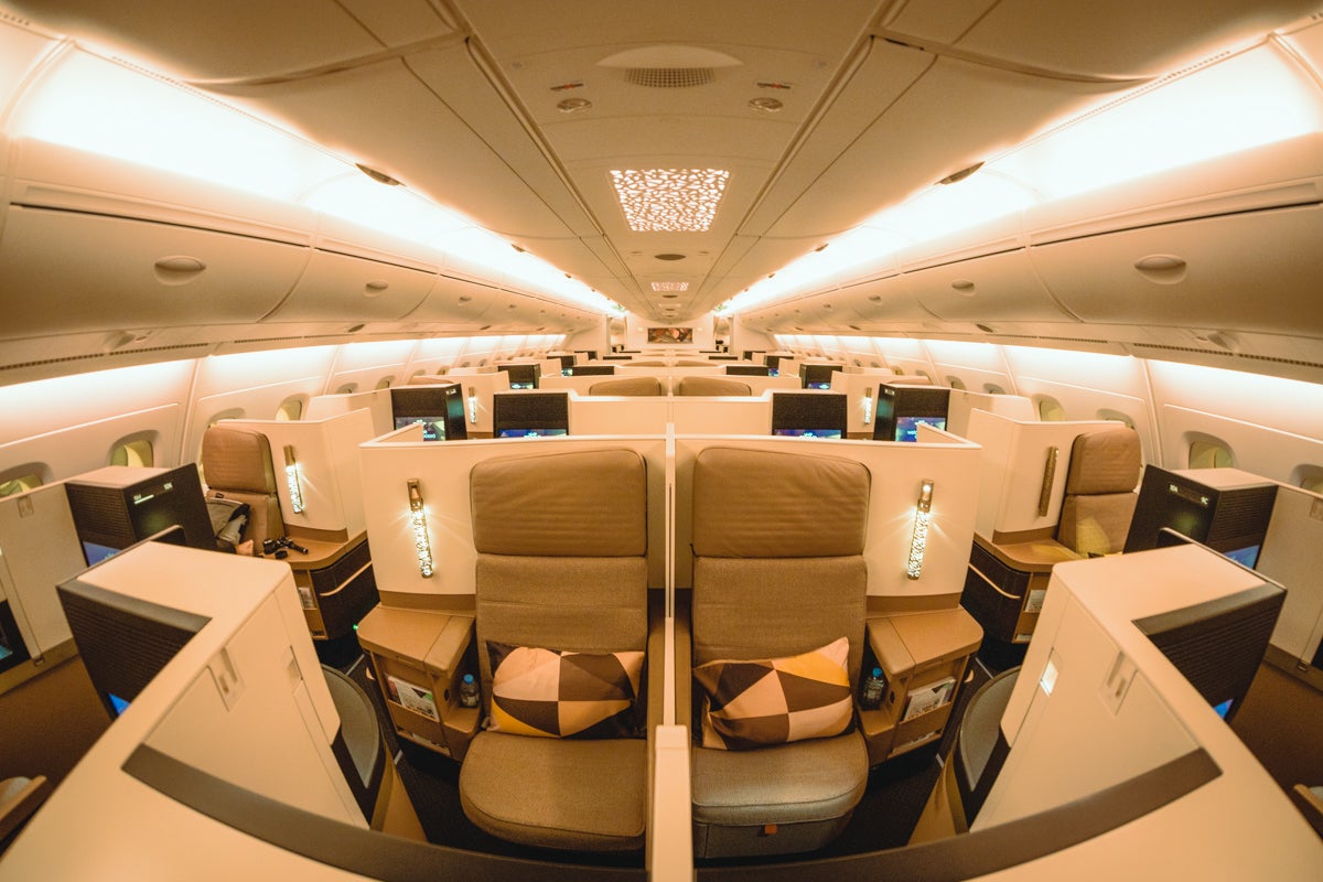 Greg Stone - Etihad Airways AIrbus A380 Business Class Cabin Mood Lighting