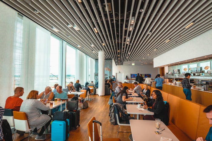 Lufthansa Business Lounge Munich – Dining Area Munich Lufthansa business class lounge
