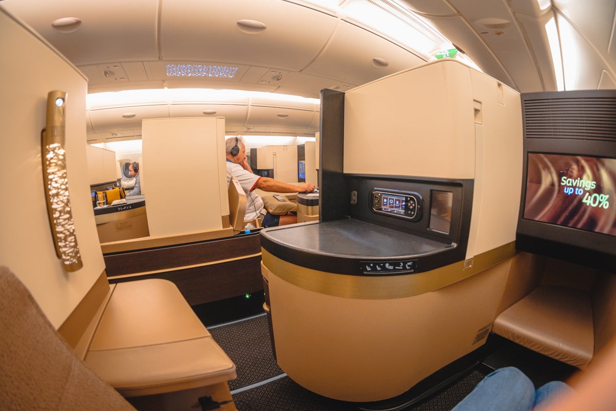 Etihad Airways Airbus A380 Business Class Point of View Privacy