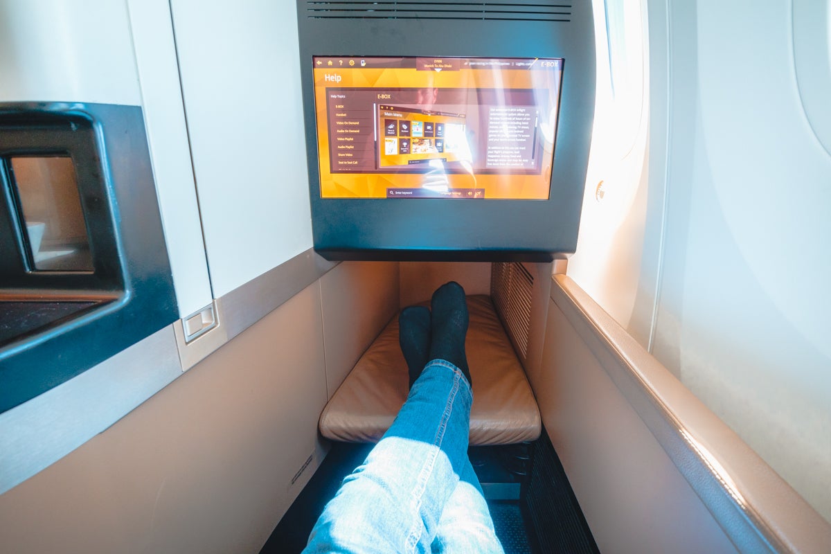 Etihad Airways Boeing 787-9 Business Class Foot Rest