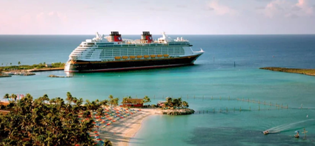 Disney cruise ship
