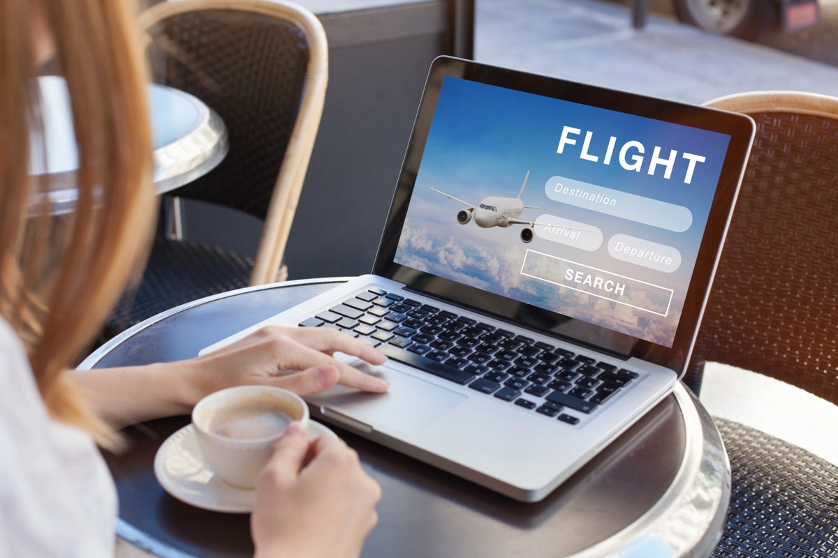 The 7 Best Websites for Flight Deal Alerts [Don’t Miss Out!]