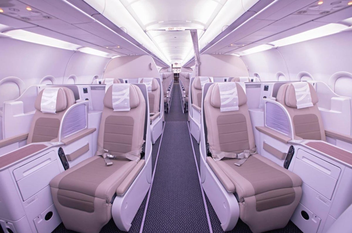 The Definitive Guide to Saudi Arabian Airlines’ Direct Routes From The U.S. [Plane Types & Seat Options]