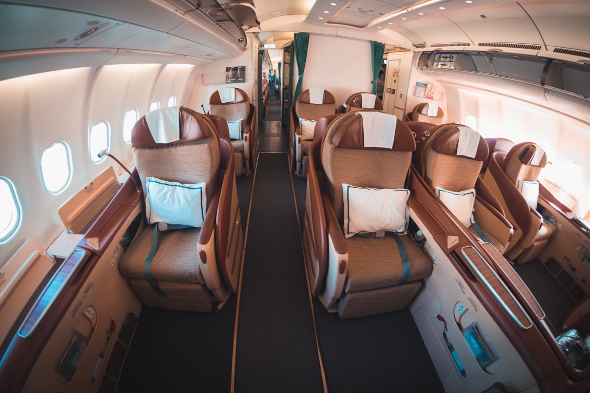 Oman Air Airbus A330 Business Class Review [FRA to MCT]