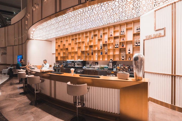 Oman Air First & Business Lounge Muscat Bar