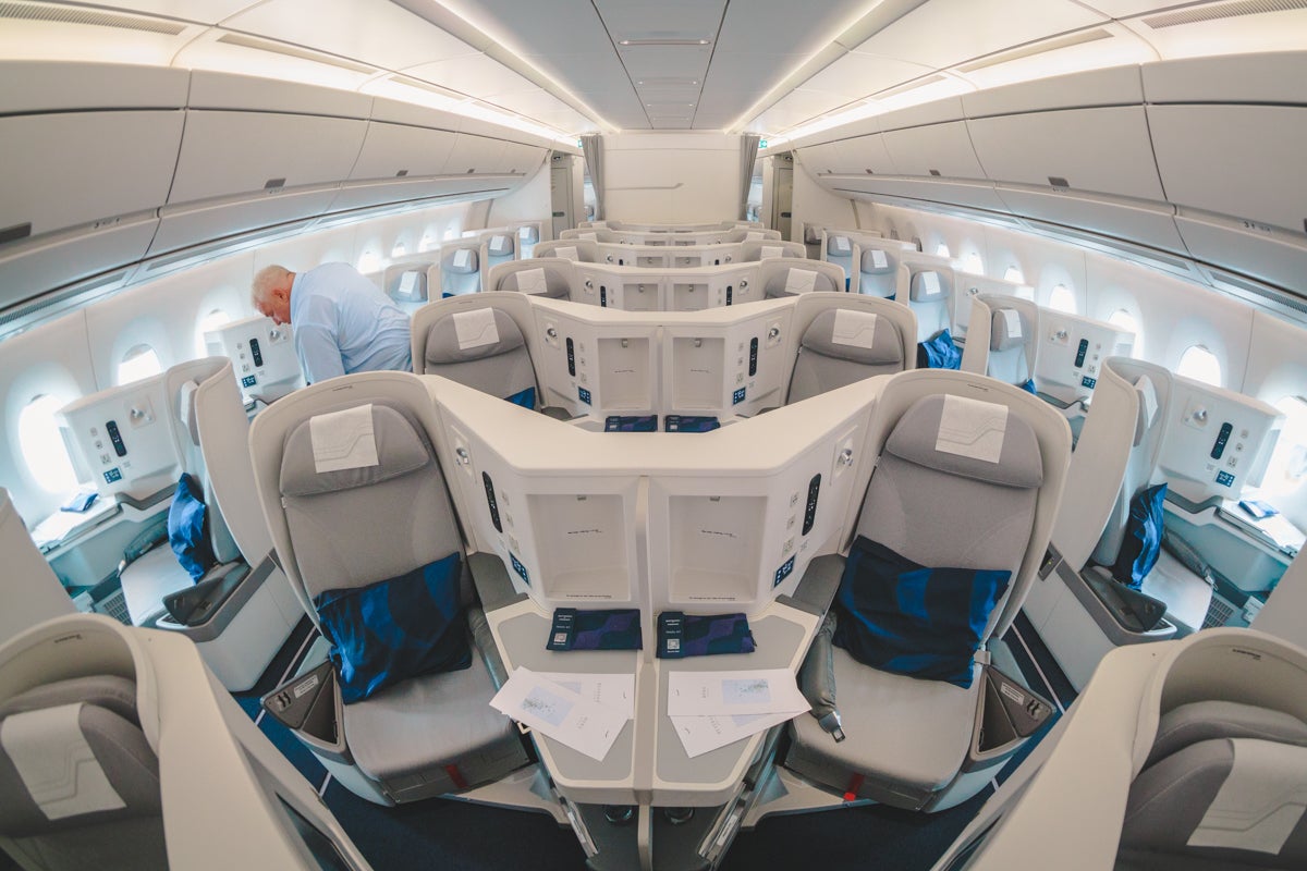 Finnair Airbus A350 Business Class Middle Seats