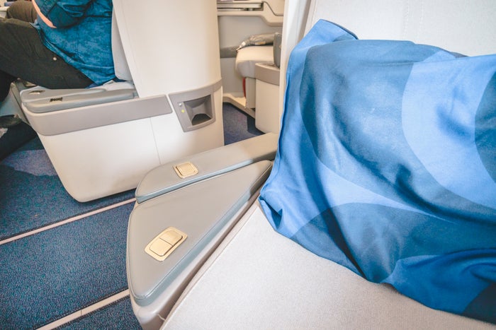 Finnair Airbus A350 Business Class Adjustable Armrest