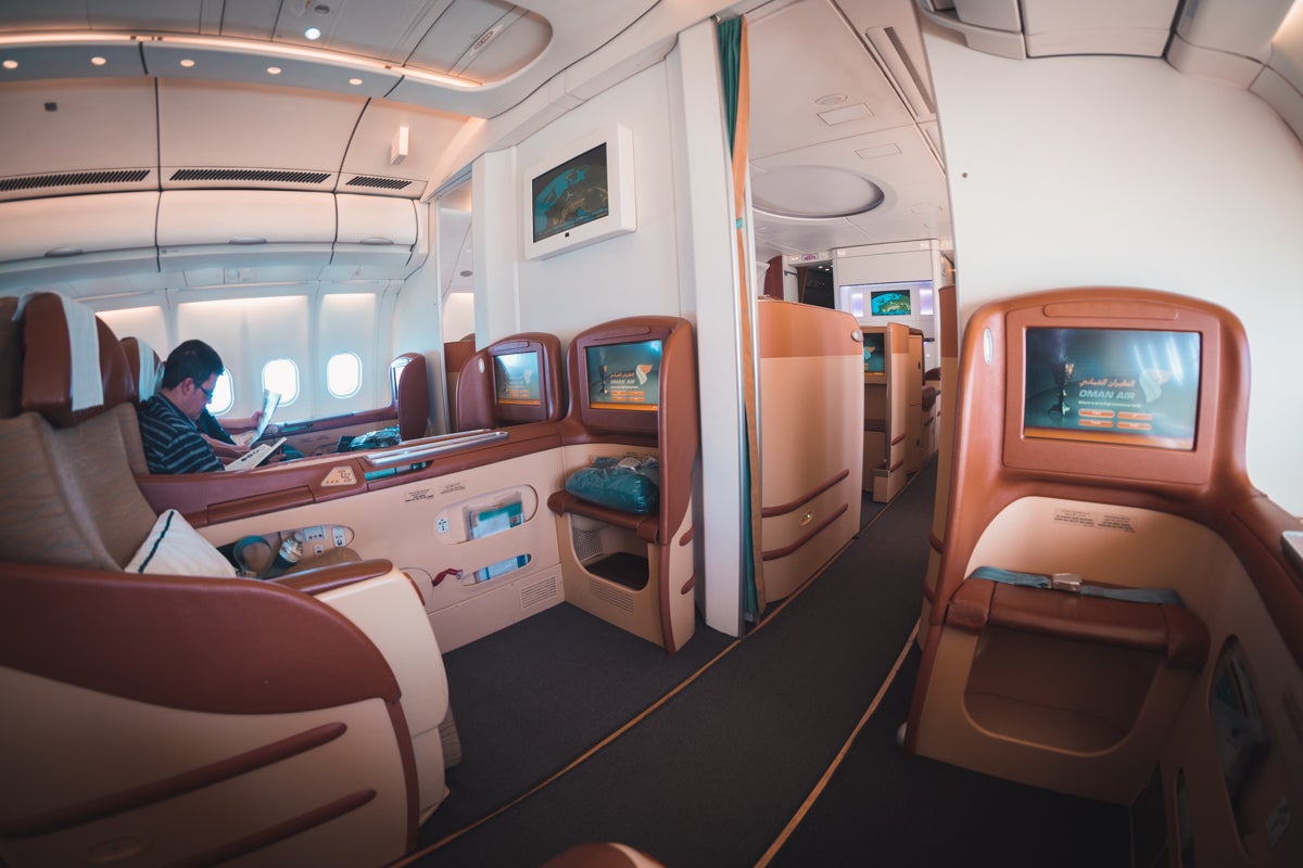 Oman Air Airbus A330 Old Business Class Lacks Privacy