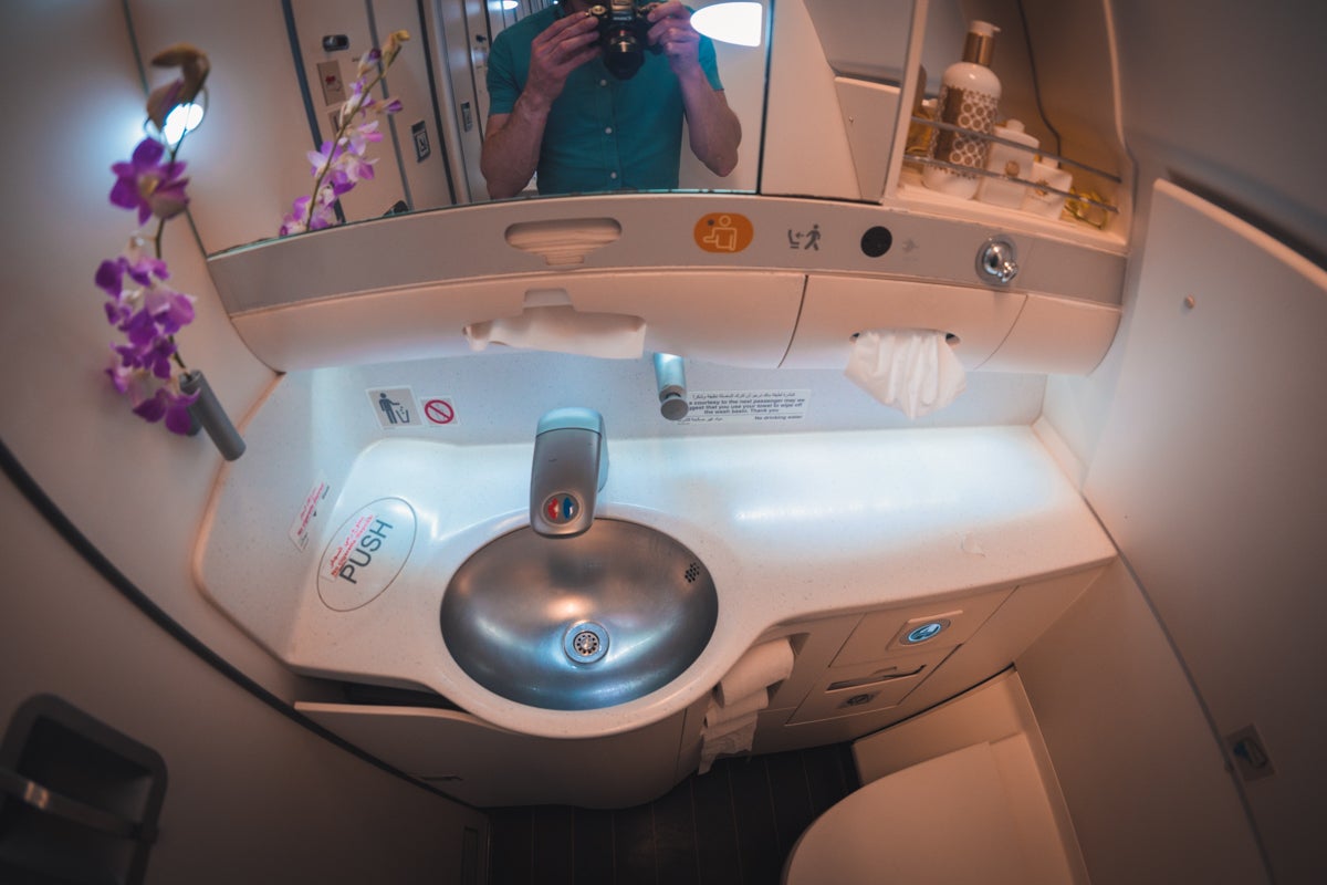 Oman Air Airbus A330 Old Business Class Toilet