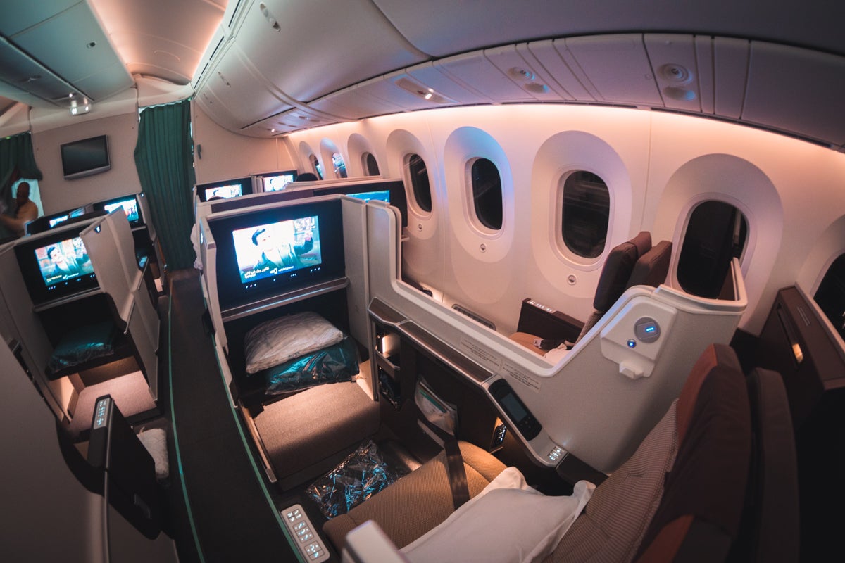 Oman Air Boeing 787-9 Business Class Seats