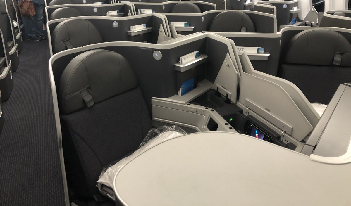 American Airlines 787-9 Flagship Business Class cabin