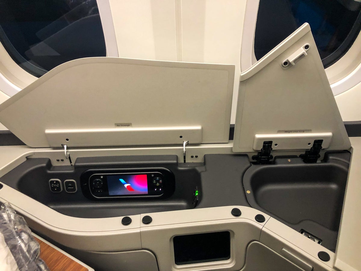 American Airlines 787-9 Flagship Business Class side storage compartments