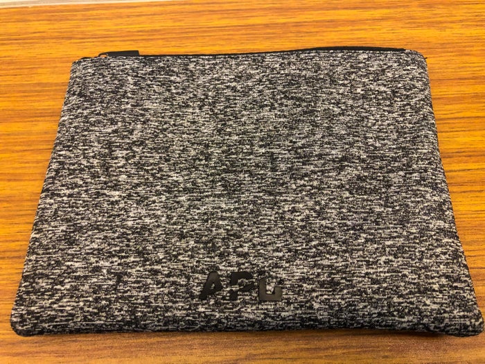American Airlines Flagship First Class A321T APL Amenity Kit