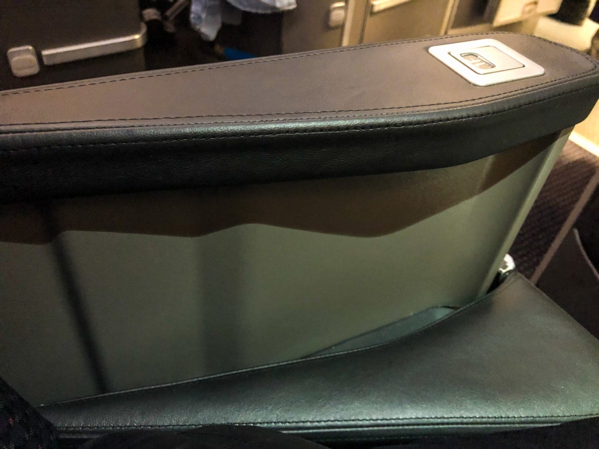 American Airlines Flagship First Class A321T armrest