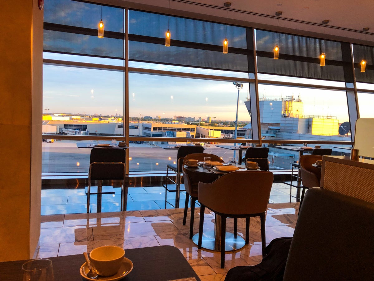 American Airlines Flagship First Dining JFK seating