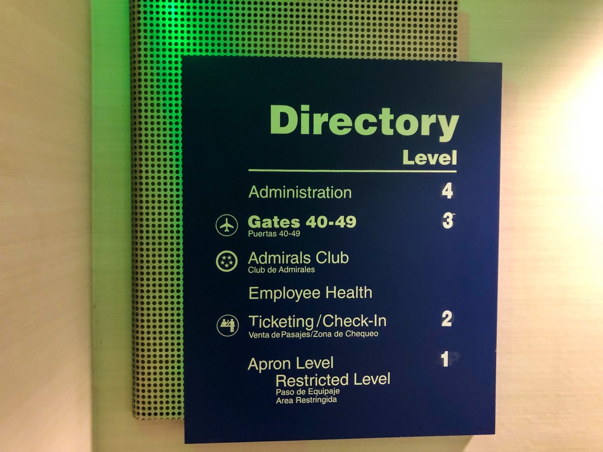 American Airlines Flagship First LAX Check-In elevator directory