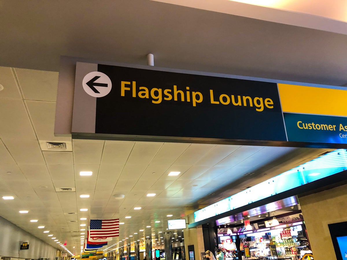 American Airlines Flagship Lounge JFK Signage