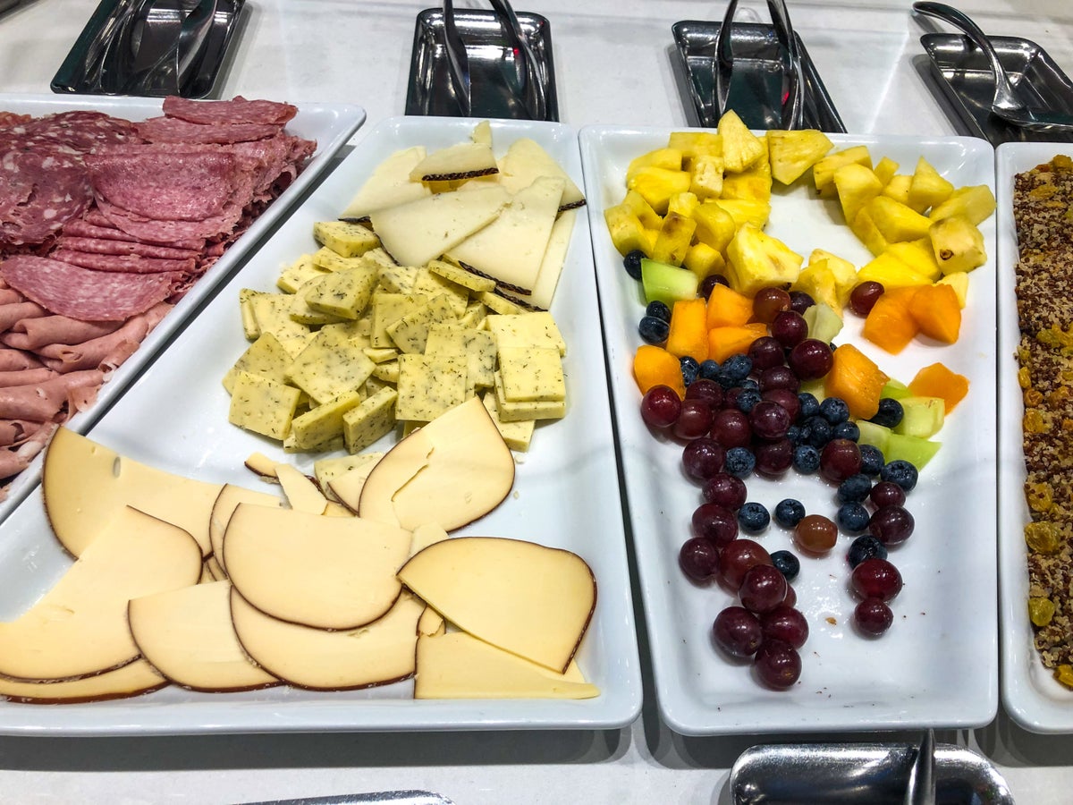 American Airlines Flagship Lounge JFK cheeses and fruit