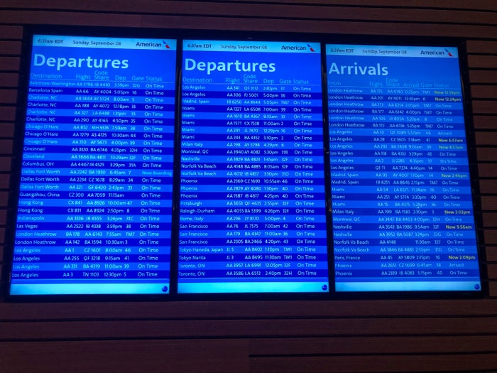 American Airlines Flagship Lounge JFK electronic flight display