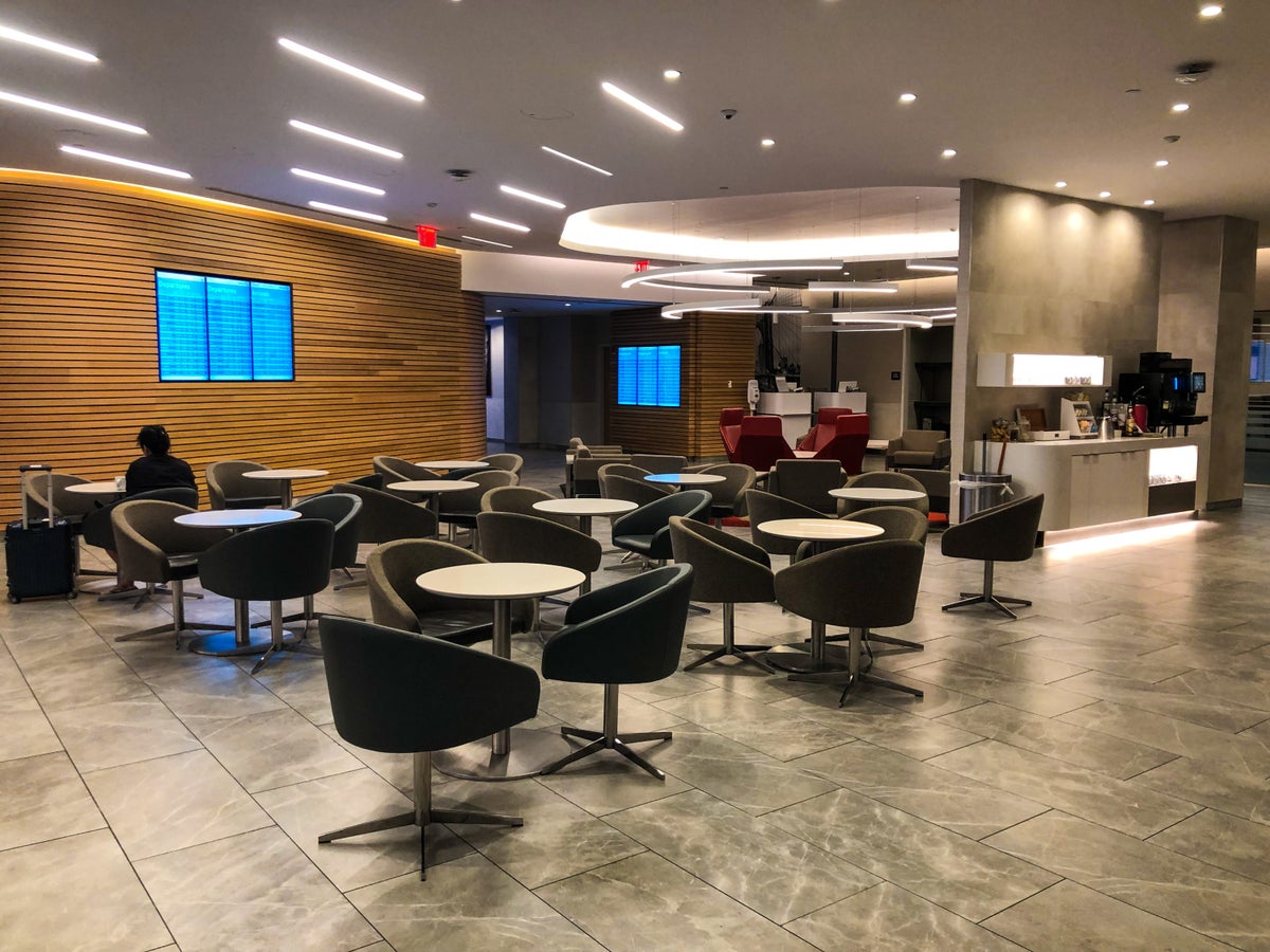 American Airlines Flagship Lounge JFK seating area 4