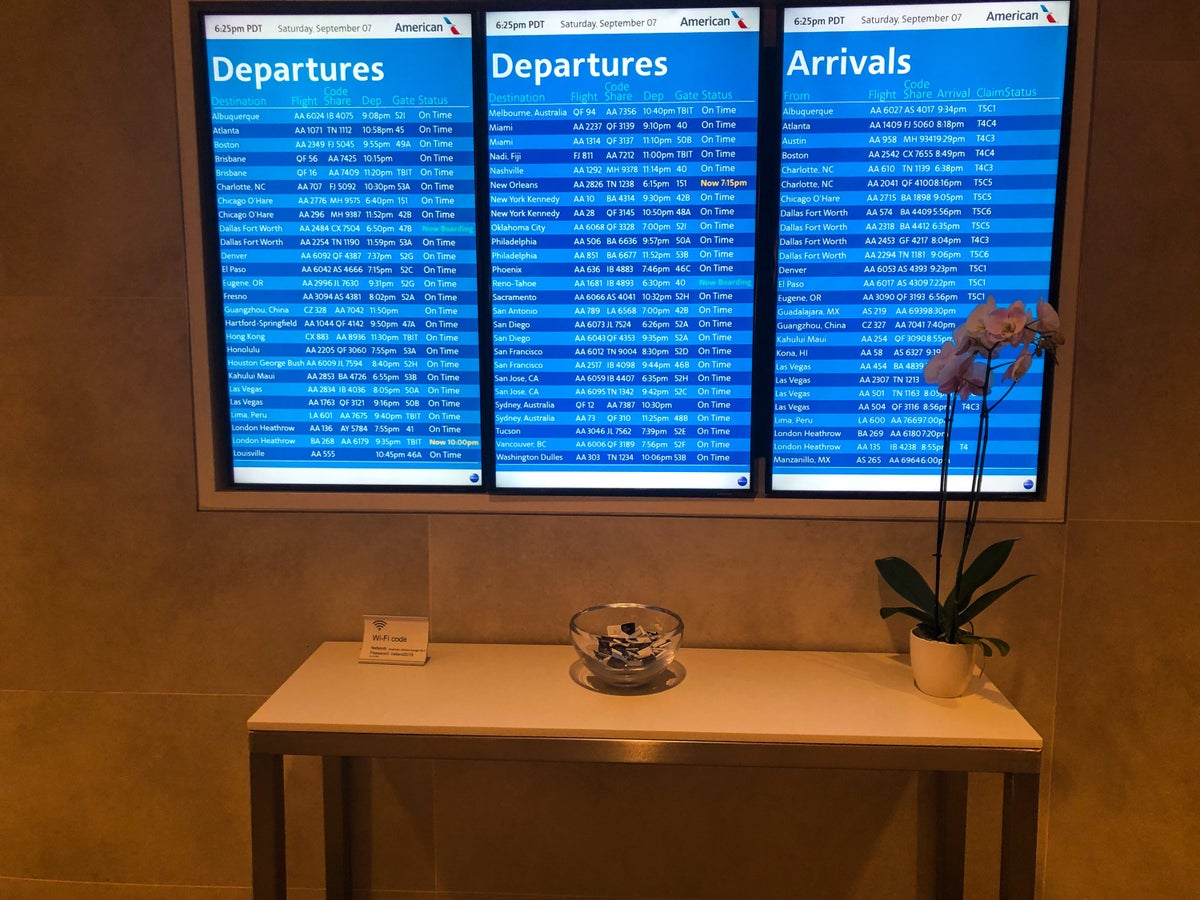 American Airlines Flagship Lounge LAX electronic flight display